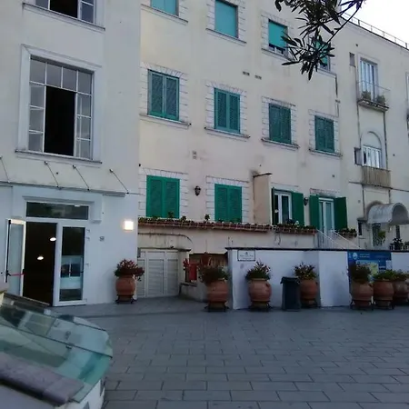 Capri Eden
